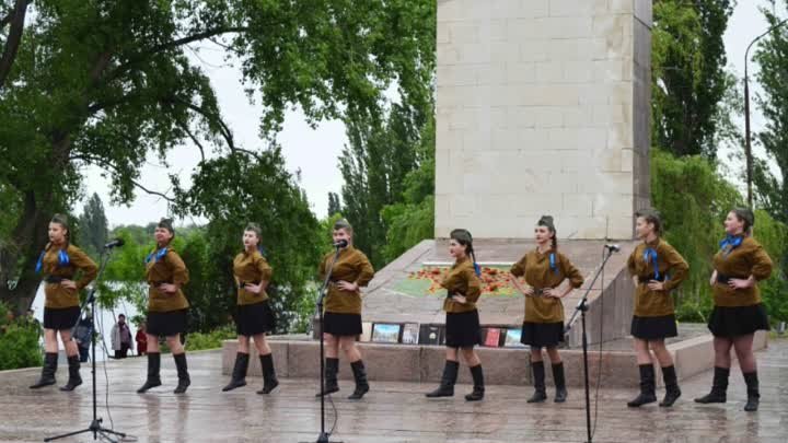 З НАСТУПАЮЧИМ СВЯТОМ! З ДНЕМ ПЕРЕМОГИ!