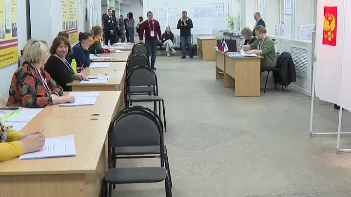Новгородские политики проголосовали на выборах Президента