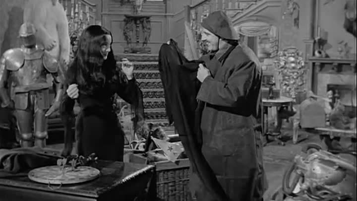 Addams Family S2E17 (Morticia and Gomez v. Fester and Grandmama)