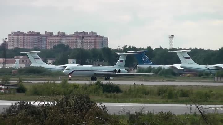 ИЛ-62 Реверс до касания - Аэропорт Чкаловский - Reverse before landing