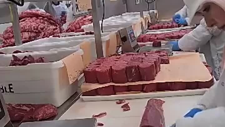 Производство стейков филе-миньон