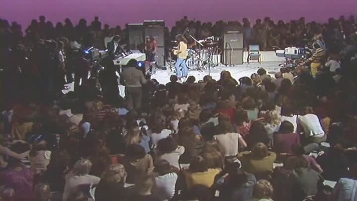 Deep Purple 1970 - Into the Fire