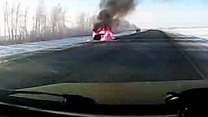 Трасса Омск-Исилькуль полностью сгорела машина 22.11.2015г
