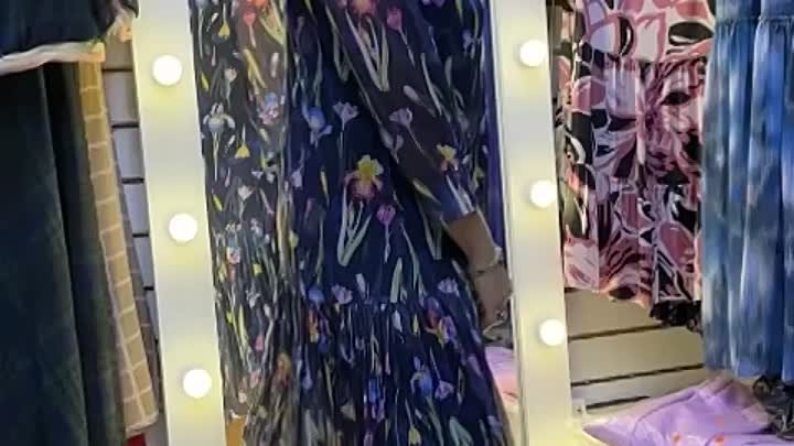 Нарядное платье с плиссировкой. Цена 46000 тг. Ауэзова, 16, Казахста ...