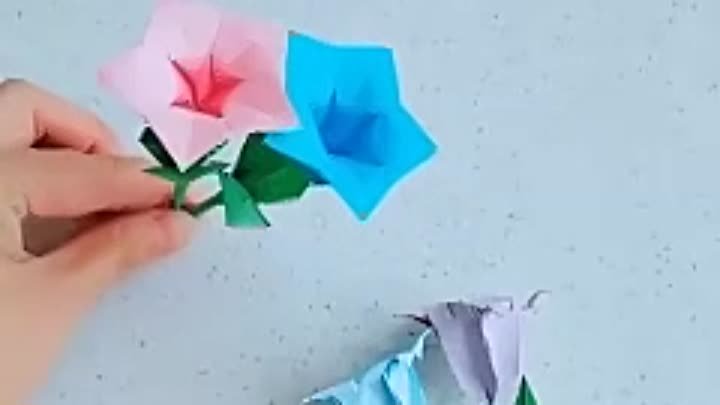 Как сделать цветы из бумаги