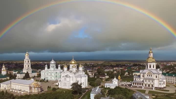 Несут нам счастье облака-Стихи Р.Мартысь,муз и вокал В.Бекка,монтаж  ...