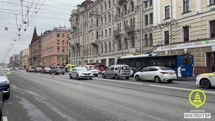 На Литейном проспекте в Петербурге пьяный водитель устроил смертельн ...