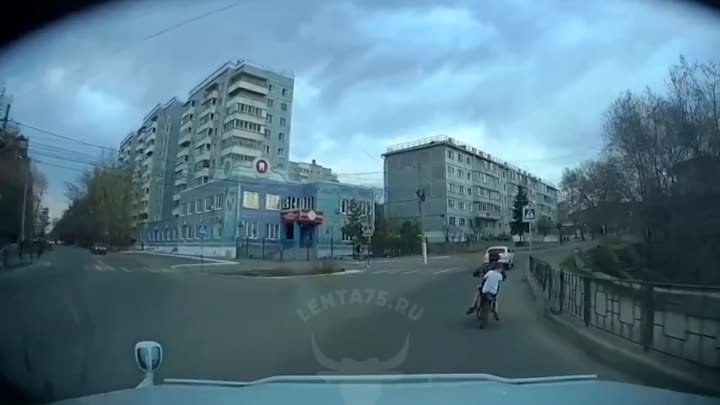 Видео