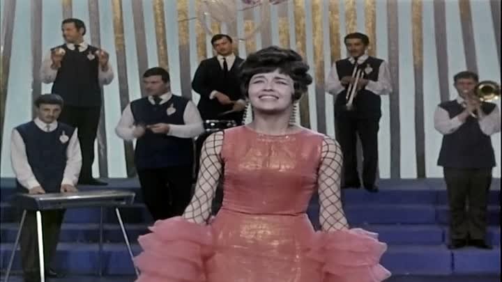 Аида Ведищева - Первая весна (Худ фильм Белый рояль) (1968)