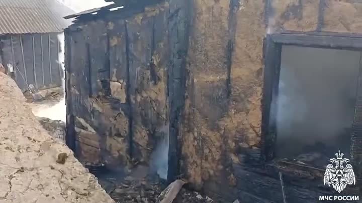 В Курской области школьник спас из пожара младшего брата и отчима