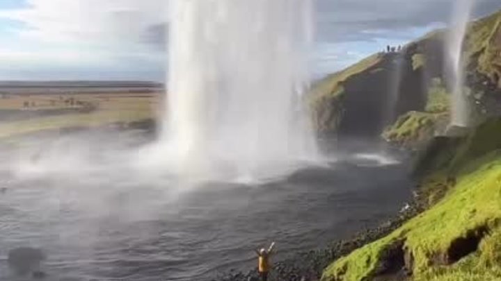 Водопады в Исландии 

