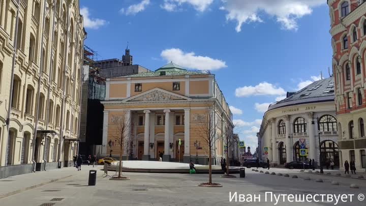 Биржа, Гостиный двор, подворье, Москва