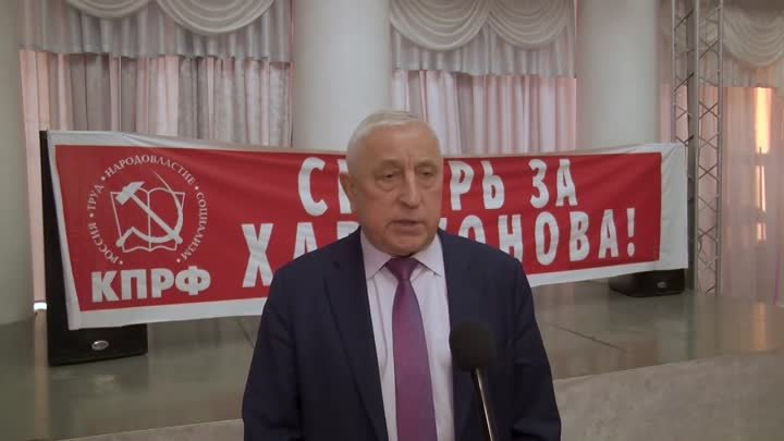 Новосибирские коммунисты взяли интервью у кандидата в президенты Ник ...
