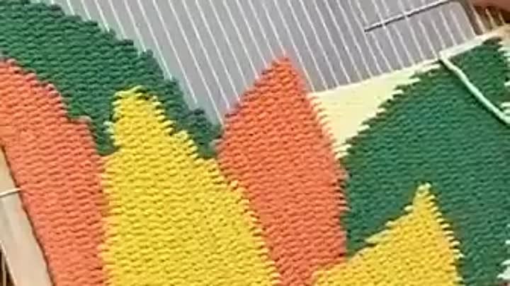 Плетение коврика в технике гобелен