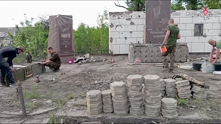 Восстановление мемориала героям Великой Отечественной войны в ДНР