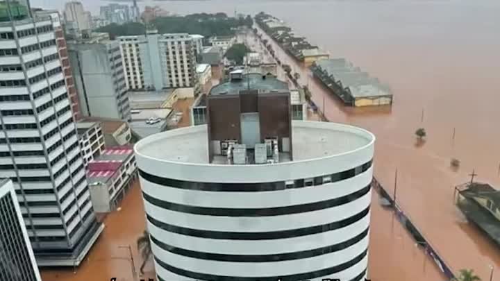 Порту-Алегри переживает самое большое наводнение в своей истории 5 м ...