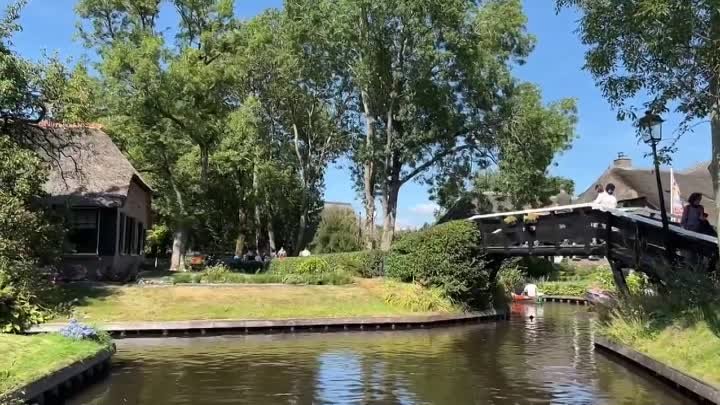 Красивые места Голландии. Деревня Гитхорн. Нидерланды
