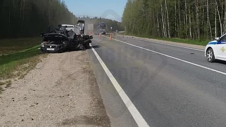 "Под Островским автомобилист устроил смертельное ДТП на встречк ...