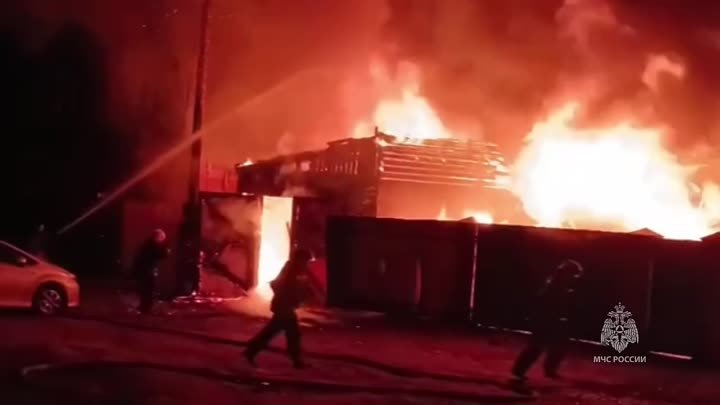 При пожаре в Бурятии пострадали двое человек