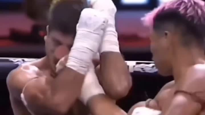 MUAY THAI 