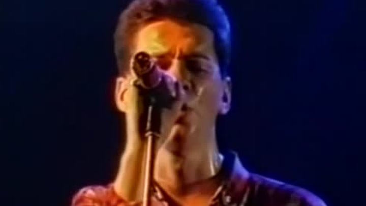 Depeche Mode - The Sun And The Rainfall ( Hammersmith Odeon 1982 )