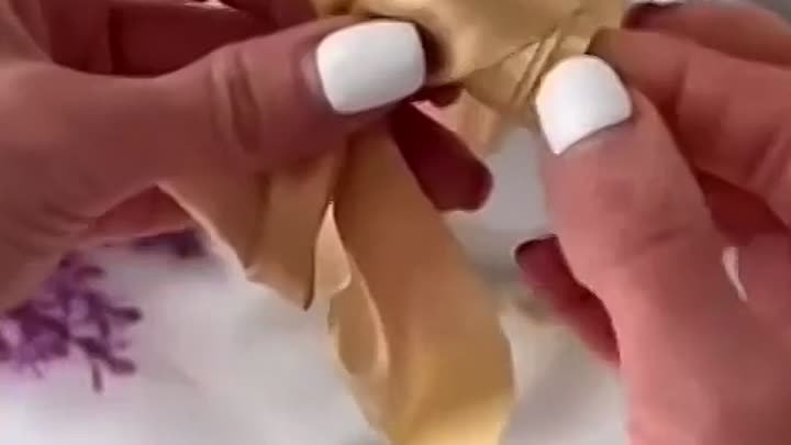Как завязать бантик на пальцах