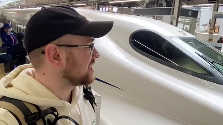 Посмотрите, как крутой дизайн у поездов в Японии