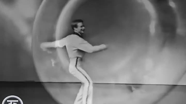 Танцует Владимир Шубарин Соул босса нова (1969)