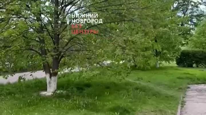 Угрожает взорвать дома