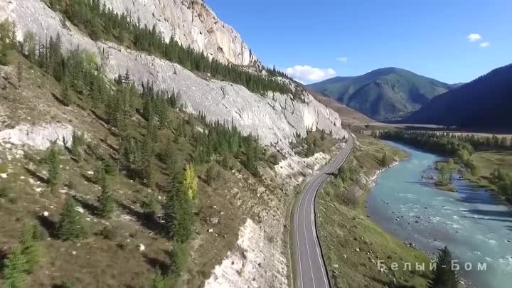 Белый бом. Чуйский тракт. Алтай. Потрясающий вид Чуйского тракта.🚘