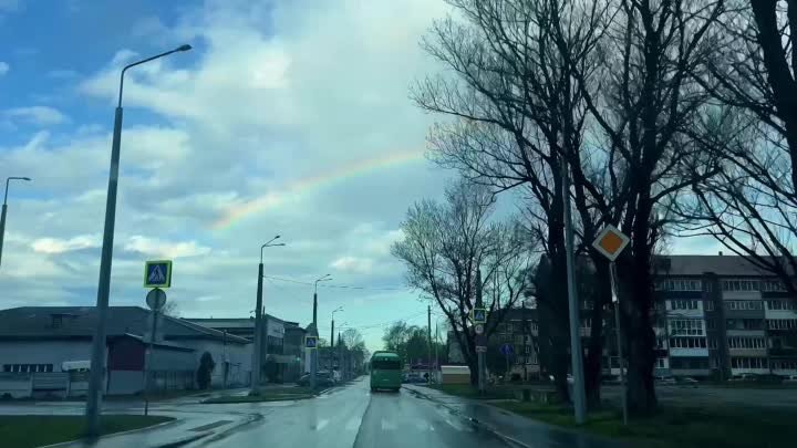 🌈 Утренняя радуга над Южно-Сахалинском 17.05.2024. 📹 @adrenaline_r ...