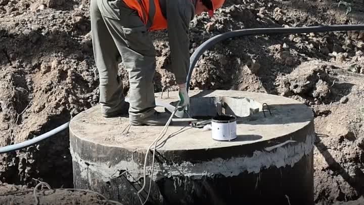 Республика Бурятия ремонтирует водоводы в поселке Старобешево