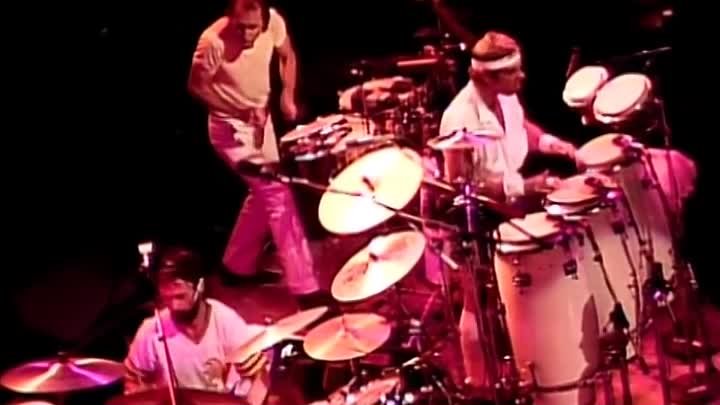 Long Train Runnin' (Doobie Brothers) (From Live At The Greek The ...