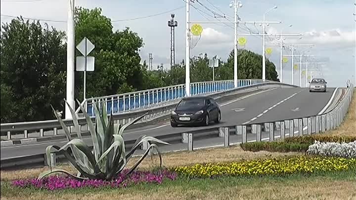 45-летний мотоциклист едва не погиб, попав в ДТП на Ефремовском мосту...
