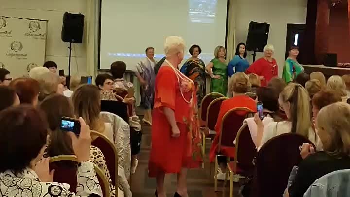Заседание женского клуба в Иваново 