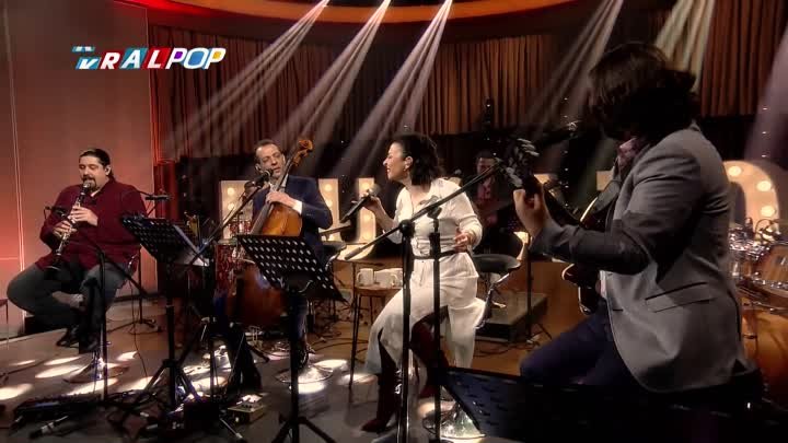 Güller ve Dudaklar - Rubato & Fatma Turgut