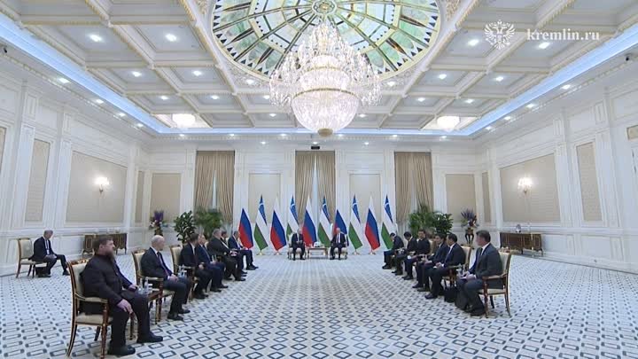 Начались переговоры Путина с президентом Узбекистана Мирзиеевым