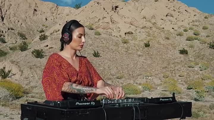 DeepMe - Live @ Camelback mountain , Arizona _ Melodic Techno &  ...