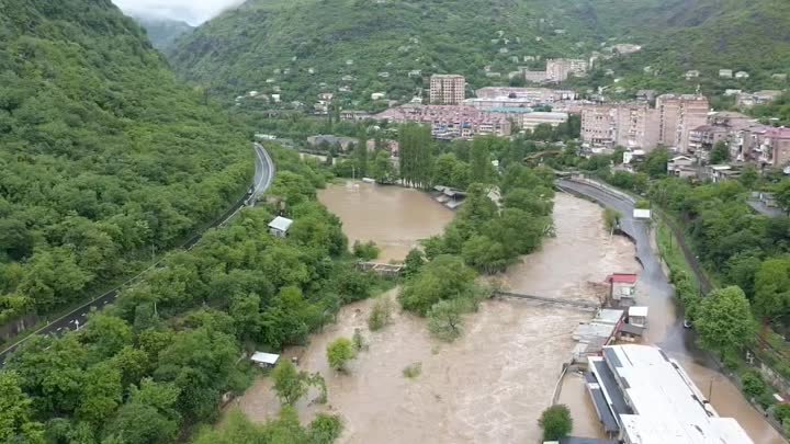 В Армении из-за наводнения эвакуированы более 230 человек