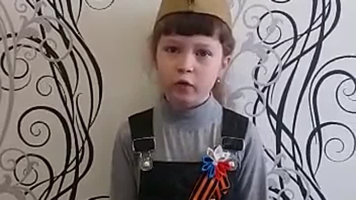 4. песня Катюша исполняет Александра Бабанина, 6лет