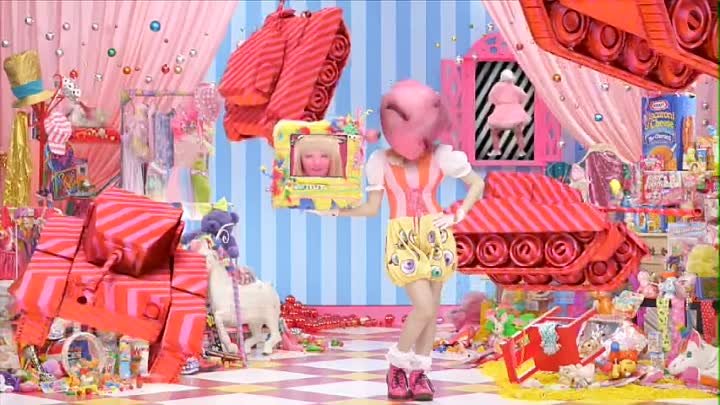 きゃりーぱみゅぱみゅ - PONPONPON , Kyary Pamyu Pamyu - PONPONPON