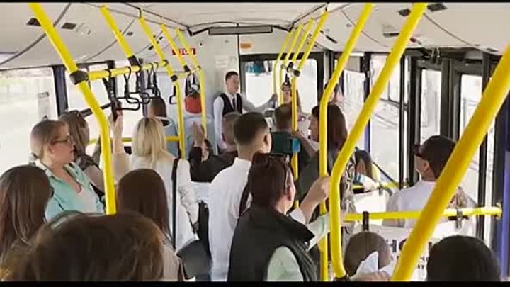 Флешмоб в автобусе