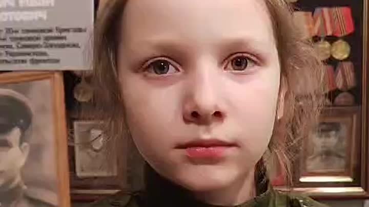 Читает Ведмидь Майя, 7 лет. Стихотворение «Мальчик из села Поповки», ...