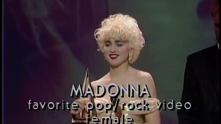 Madonna wins American Music Awards (1987)