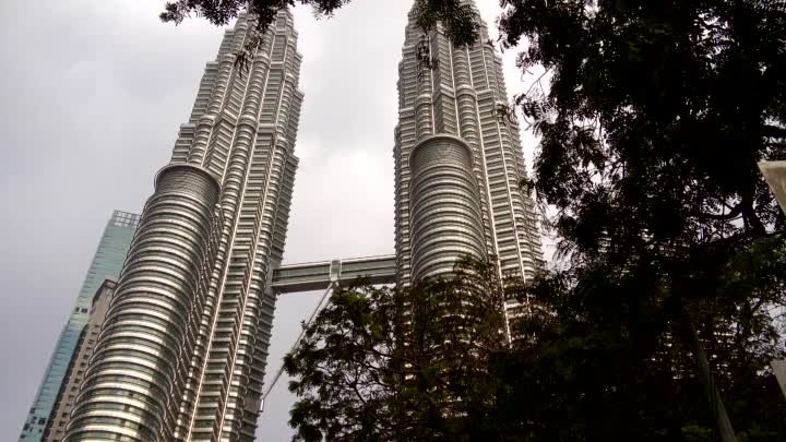 Башни Петронас, Малайзия, Куала Лумпур -самые высокие башни-близнецы ...