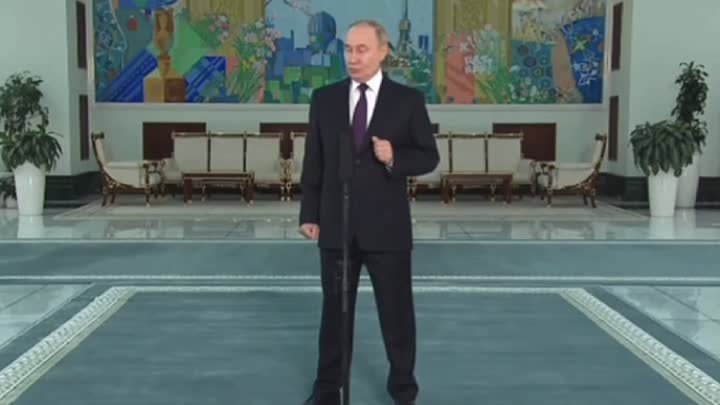 Владимир Путин ответил на вопрос о легитимности Зеленского