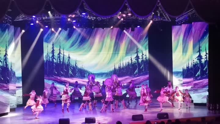 Образцовый детский ансамбль танца Сияние Северный танец