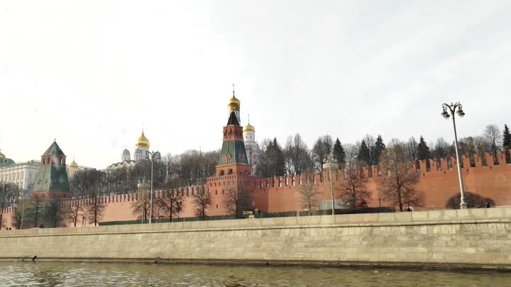 Прогулки по Москва-реке