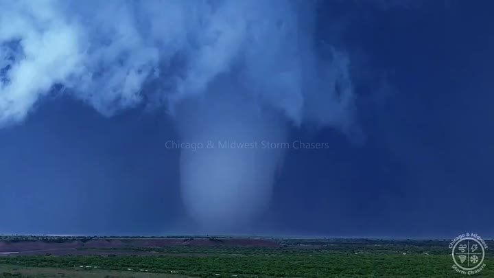Огромный торнадо близ Гулда (Оклахома, США, 23.05.2024)