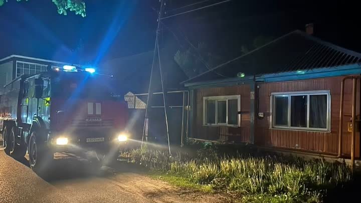 Полицейские предотвратили крупный пожар в Боброве